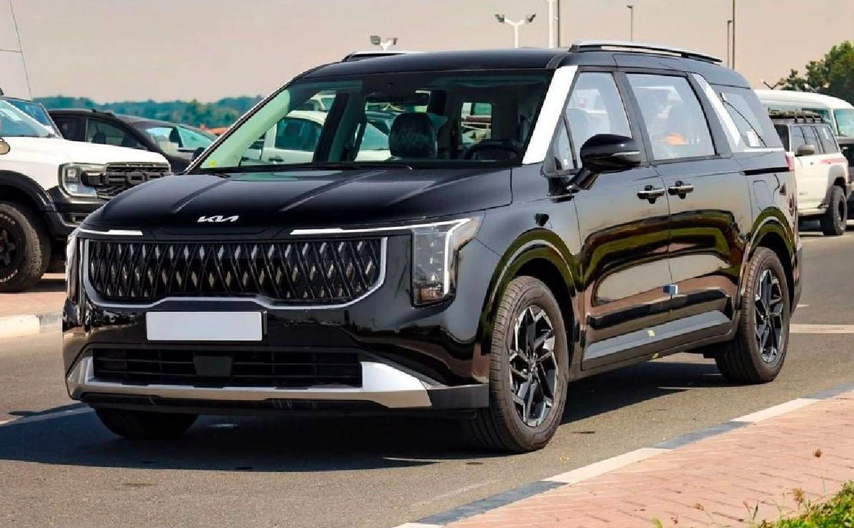 KIA CARNIVAL FULL OPTION GCC SPECS 2026 MODEL