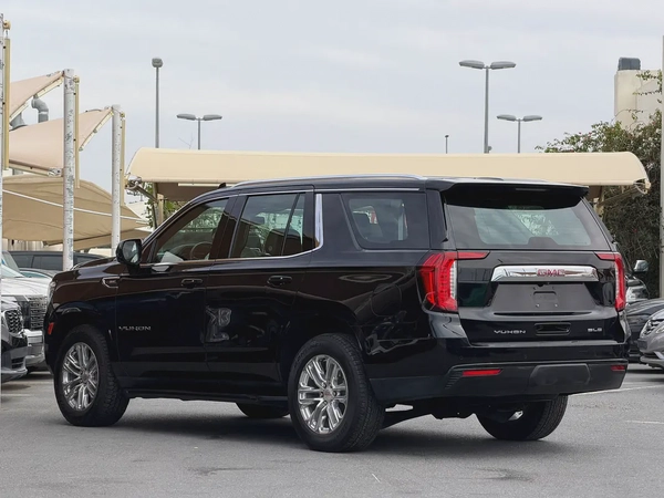 2023 GMC Yukon SLE - GCC Specs