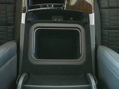 2026 ESCALADE ESV SPORT PLATINUM CAPTAIN SEATS BRAND NEW 0KM-11