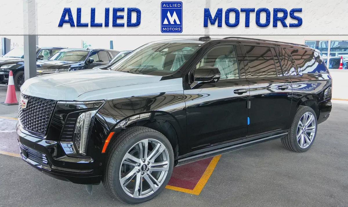 2026 ESCALADE ESV SPORT PLATINUM CAPTAIN SEATS BRAND NEW 0KM