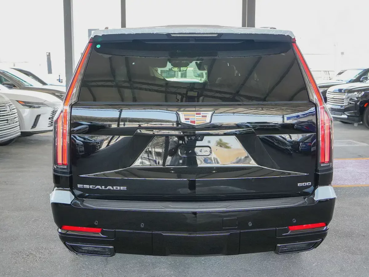 2026 ESCALADE ESV SPORT PLATINUM CAPTAIN SEATS BRAND NEW 0KM-4-4