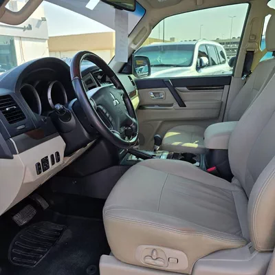 Mitsubishi Pajero GLS H/L PLATINUM-1