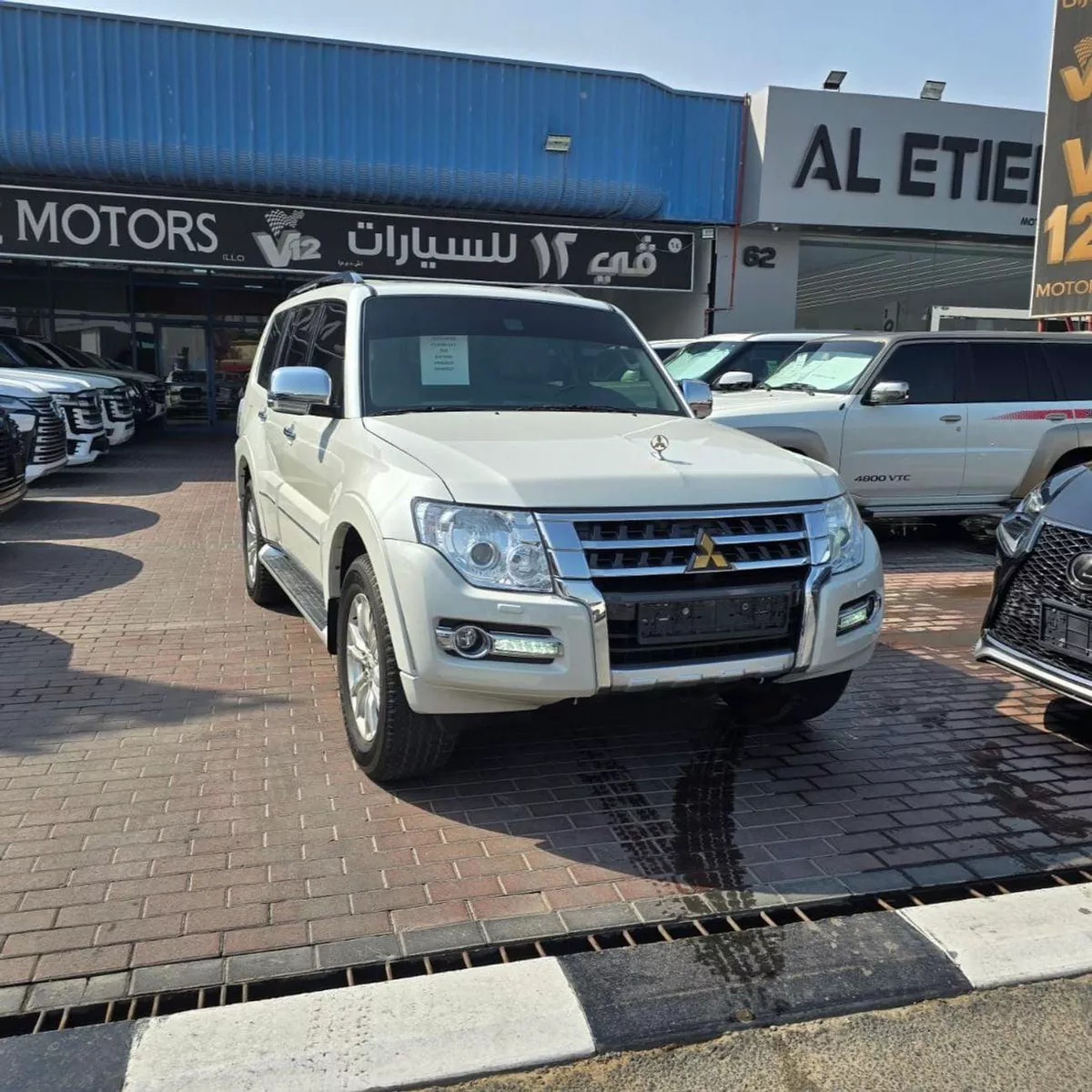 Mitsubishi Pajero GLS H/L PLATINUM