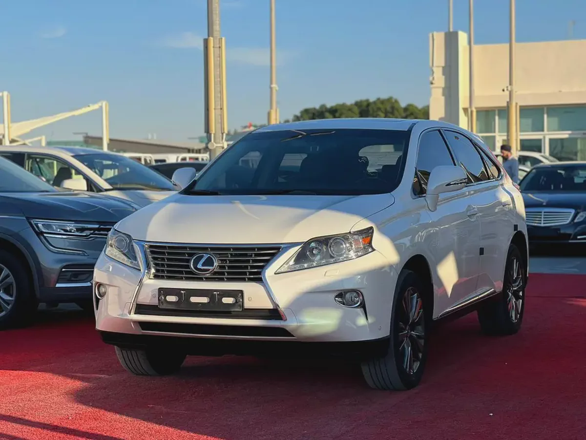 2013 | Lexus RX350 | V6 | Full Option I 8Speed in F-Sport | 3.5L | Ref#899-2-2