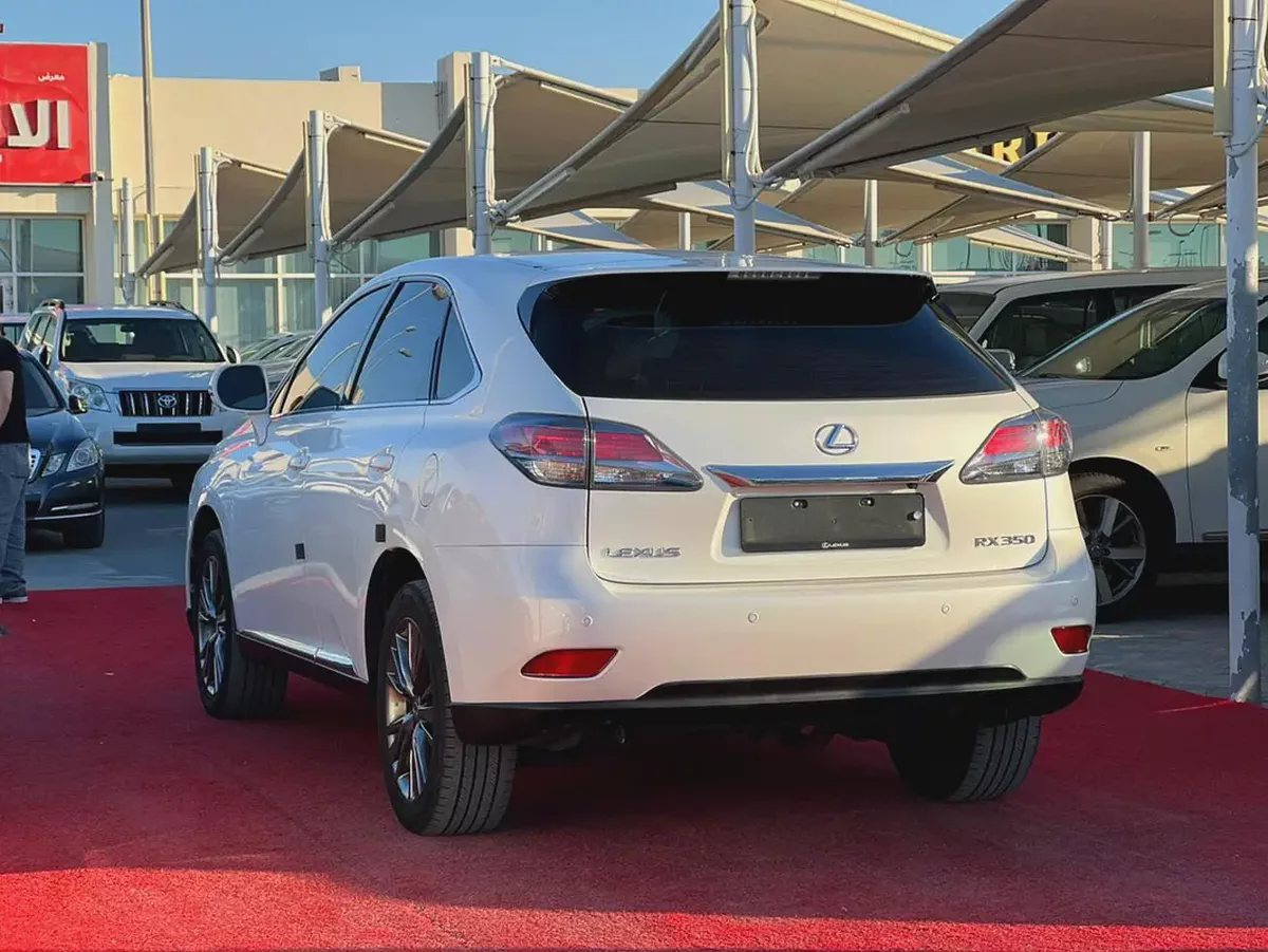 2013 | Lexus RX350 | V6 | Full Option I 8Speed in F-Sport | 3.5L | Ref#899-3-3
