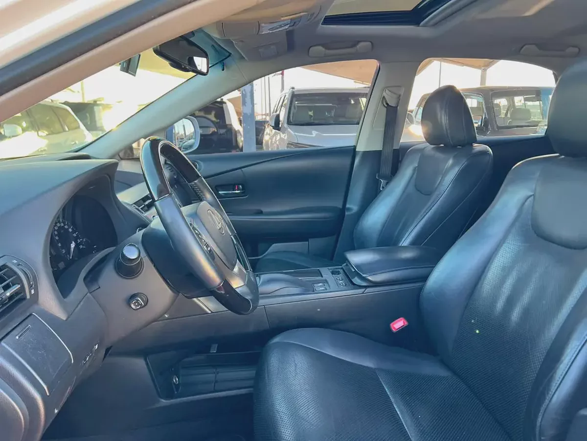 2013 | Lexus RX350 | V6 | Full Option I 8Speed in F-Sport | 3.5L | Ref#899-8-8