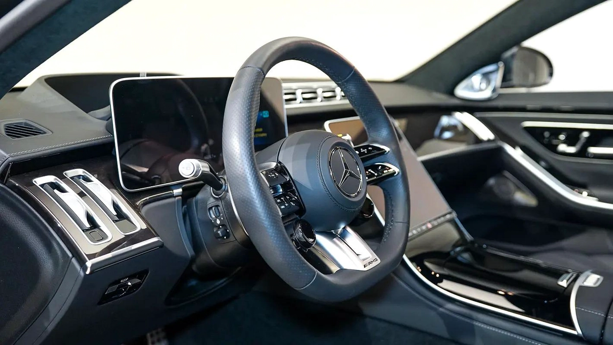 Mercedes-Benz S-Class S 63 AMG-4-4
