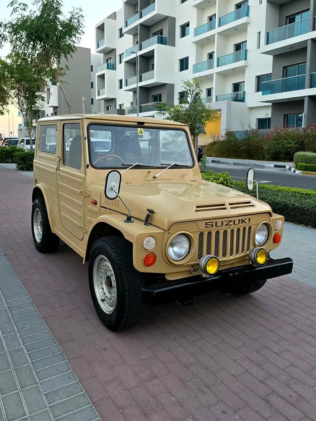 Suzuki Jimny ( SJ10V ) 1981 | 8660 KMS Only | 550 CC Petrol | 4 Speed Manual ( 4WD ) | Car Collector-0-0