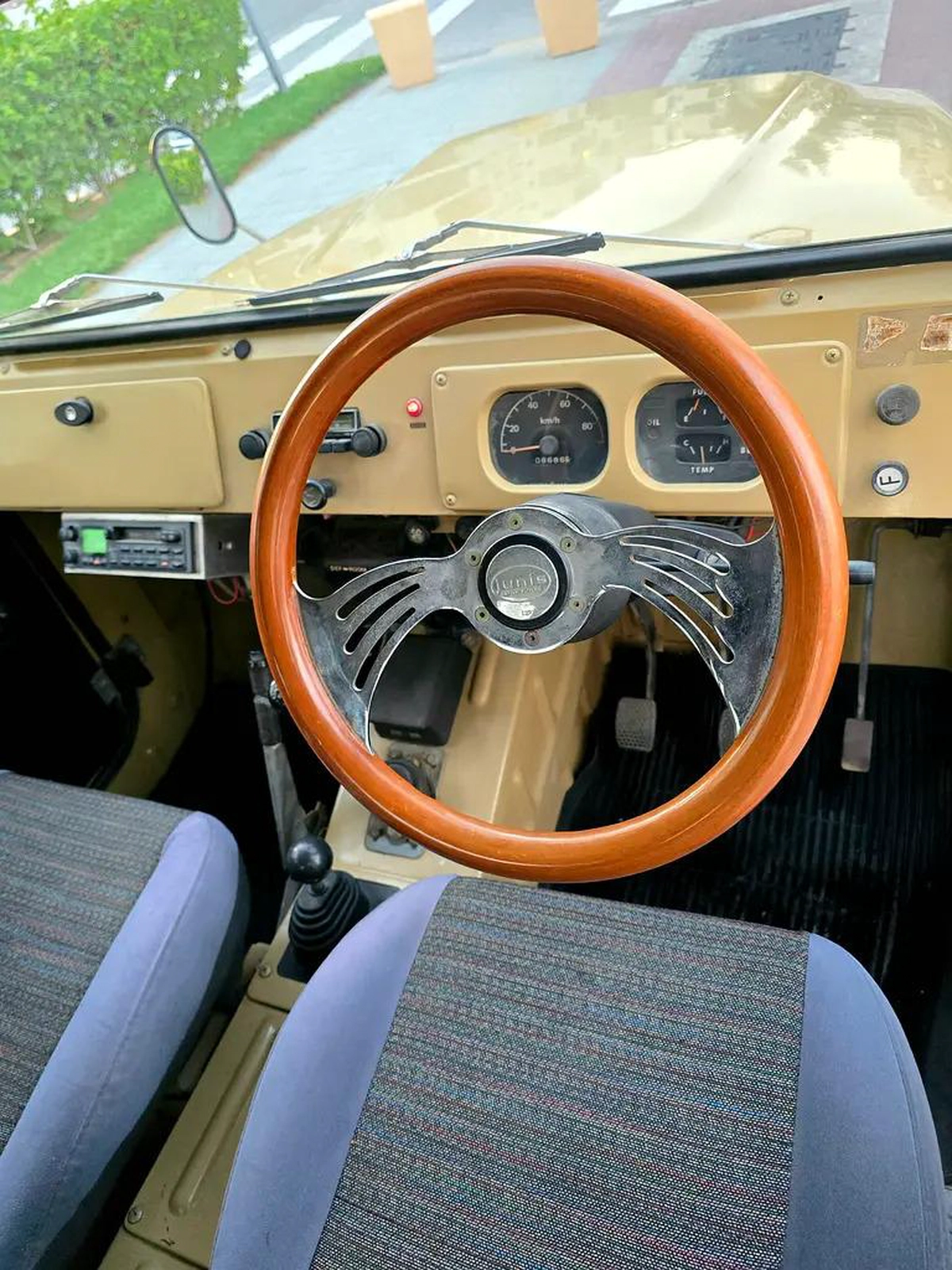 Suzuki Jimny ( SJ10V ) 1981 | 8660 KMS Only | 550 CC Petrol | 4 Speed Manual ( 4WD ) | Car Collector-1-1