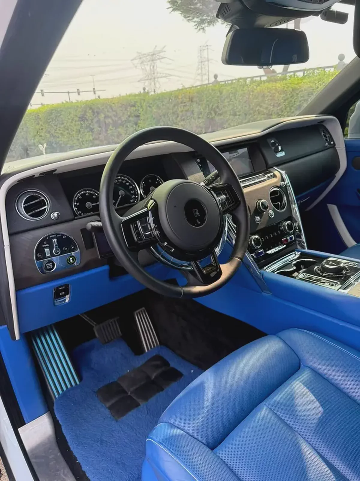 Rolls-Royce Cullinan Silver Badge 2021 | Japanese Specs | Pristine Condition-10-10