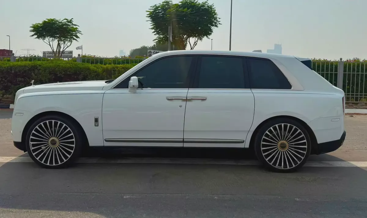 Rolls-Royce Cullinan Silver Badge 2021 | Japanese Specs | Pristine Condition-6-6