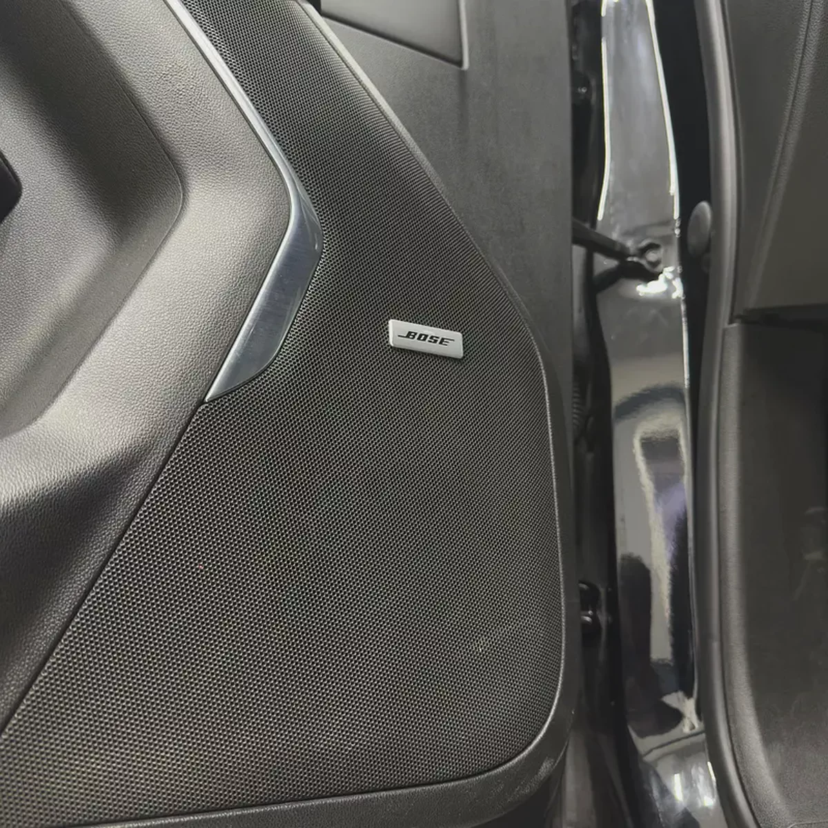 2023 Chevrolet Tahoe Z71-16-16