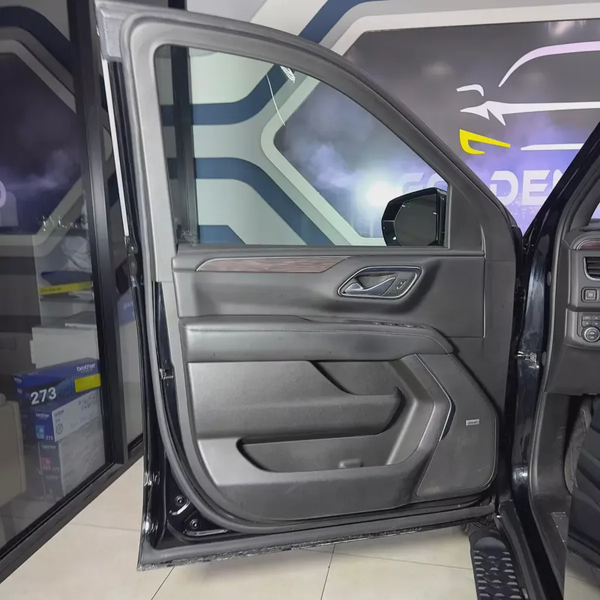 2023 Chevrolet Tahoe Z71-17-17