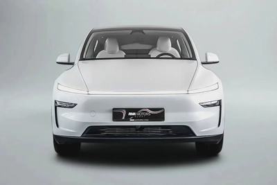 Tesla Model Y Long Range 2026 GCC Specs-2