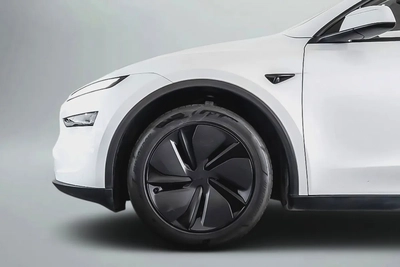 Tesla Model Y Long Range 2026 GCC Specs-5