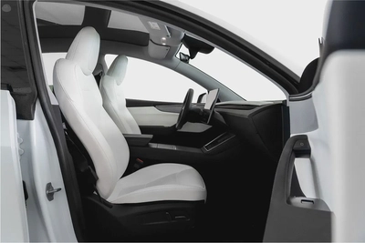 Tesla Model Y Long Range 2026 GCC Specs-7