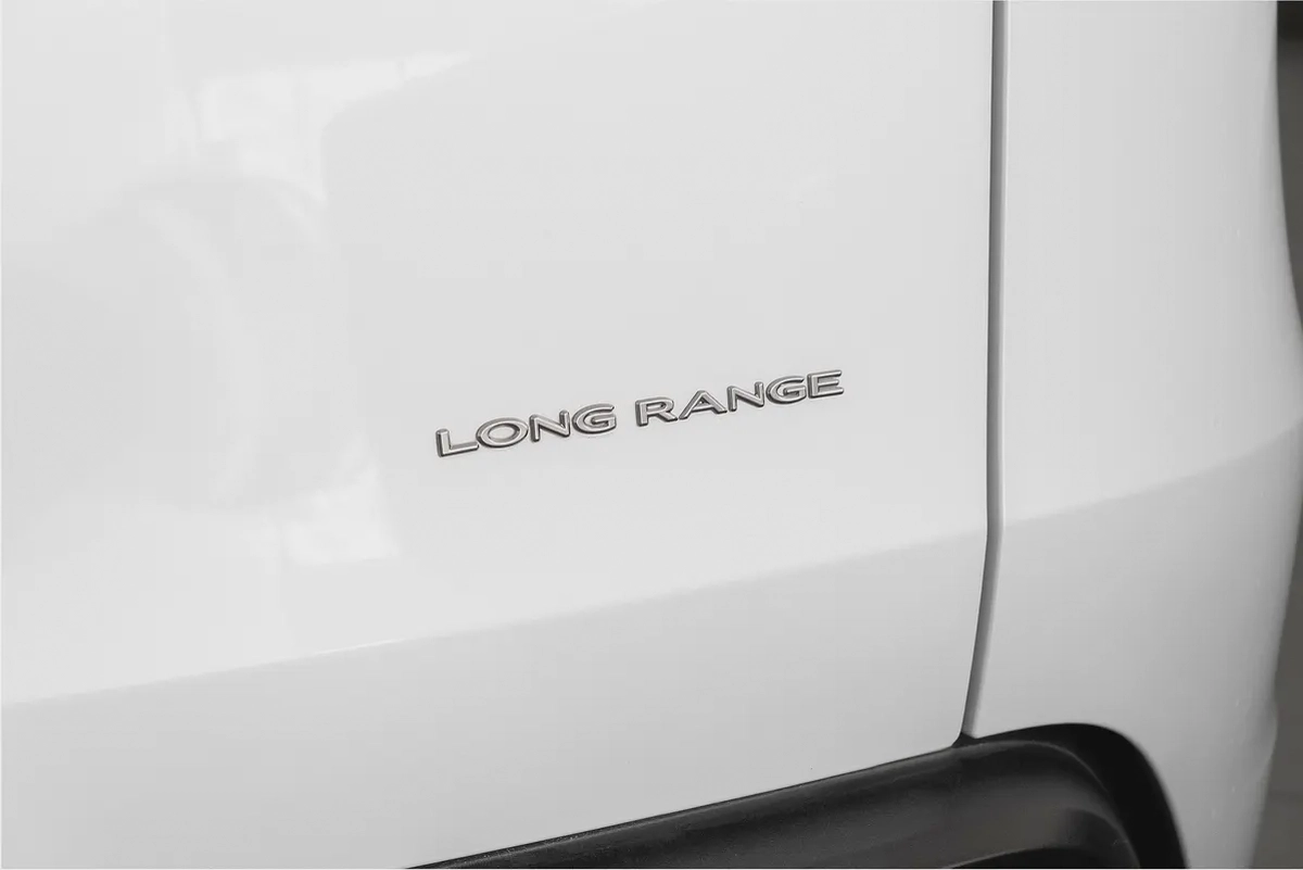 Tesla Model Y Long Range 2026 GCC Specs-14-14