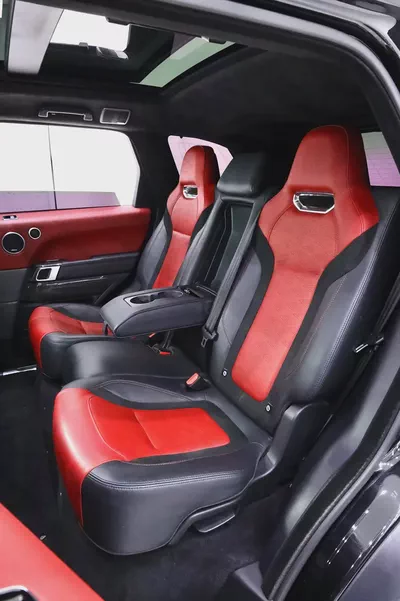 RANGE ROVER SPORT SVR CARBON PACKAGE BLACK EDITION FULLY LOADED-16