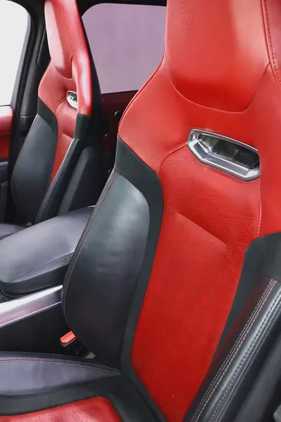 RANGE ROVER SPORT SVR CARBON PACKAGE BLACK EDITION FULLY LOADED-18