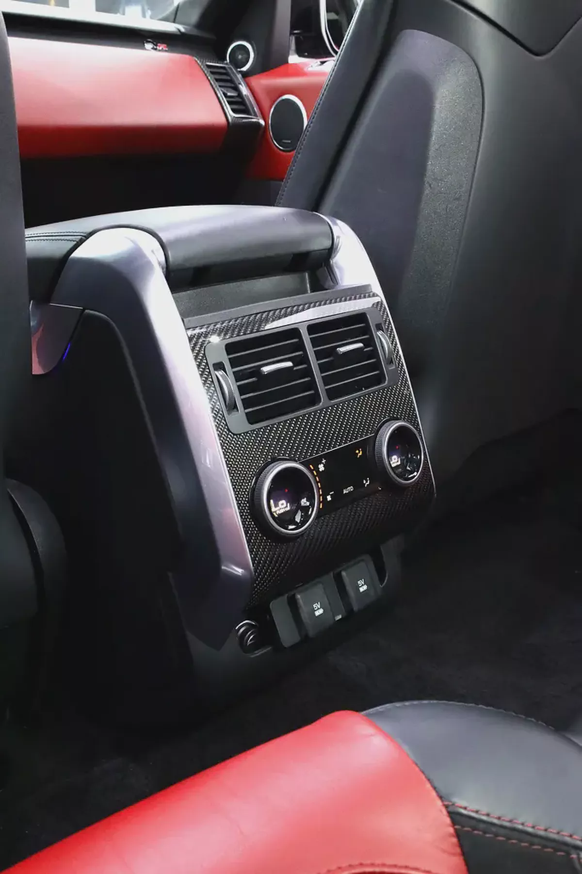 RANGE ROVER SPORT SVR CARBON PACKAGE BLACK EDITION FULLY LOADED-14-14