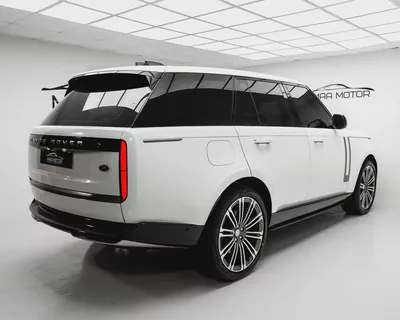 Land Rover Range Rover HSE 2023 | GCC Specs | Pristine Condition-3