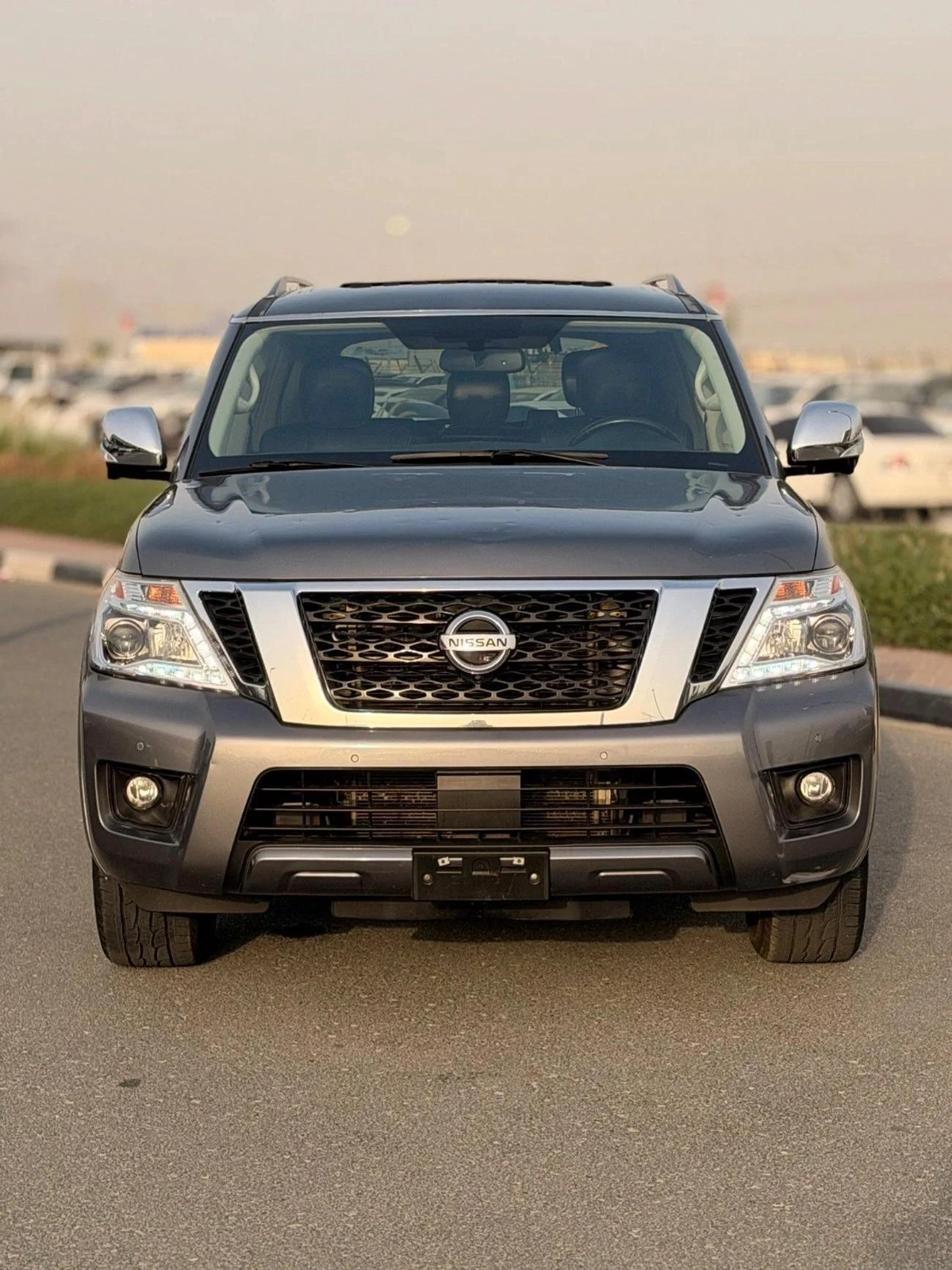 Nissan Armada SL (NON GCC) SL Full option sunroof 360 cameras 2020 original paint-9-9