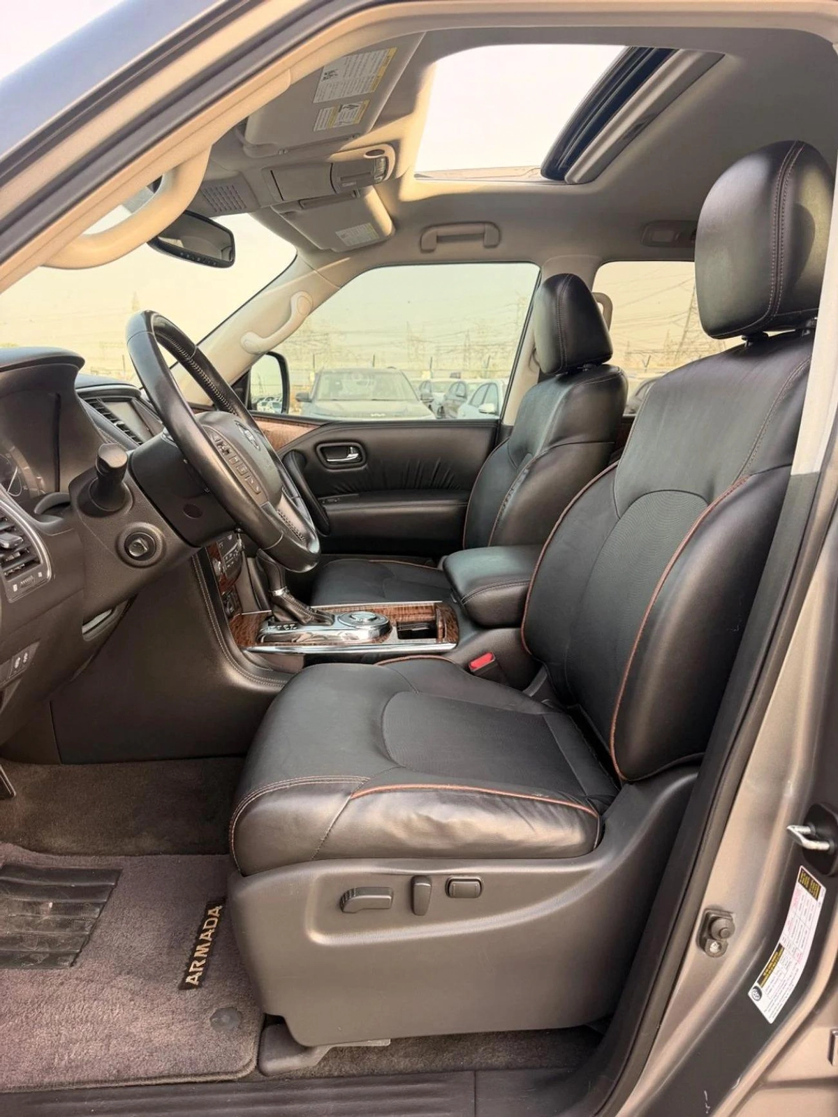 Nissan Armada SL (NON GCC) SL Full option sunroof 360 cameras 2020 original paint-14-14