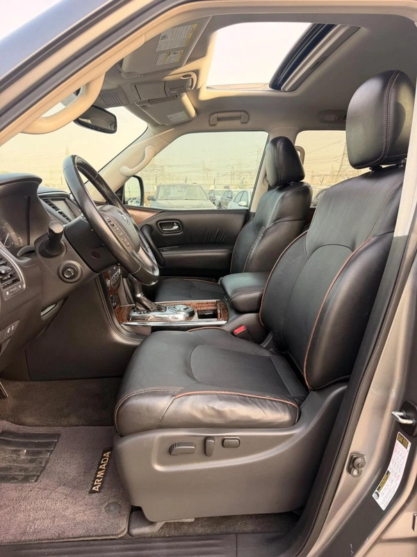 Nissan Armada SL (NON GCC) SL Full option sunroof 360 cameras 2020 original paint