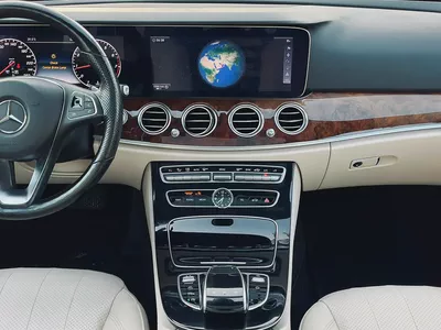 2017 Mercedes-Benz E-Class E 300 4MATIC (European Specs)-11