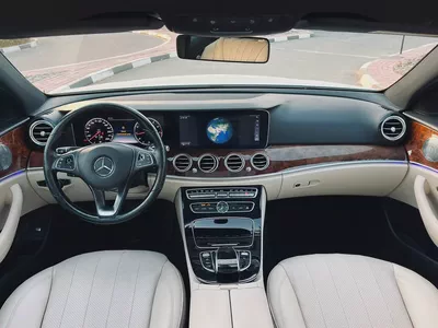 2017 Mercedes-Benz E-Class E 300 4MATIC (European Specs)-7