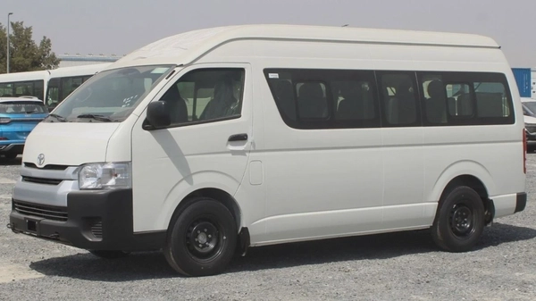 Toyota Hiace HIACE 2.5L HIGH ROOF DIESEL