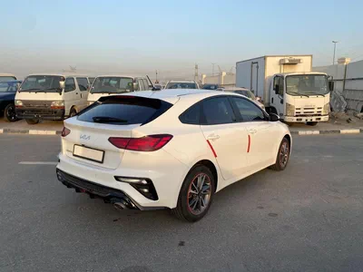 Kia Cerato EX Kia Cerato Hatchback 1.6-8