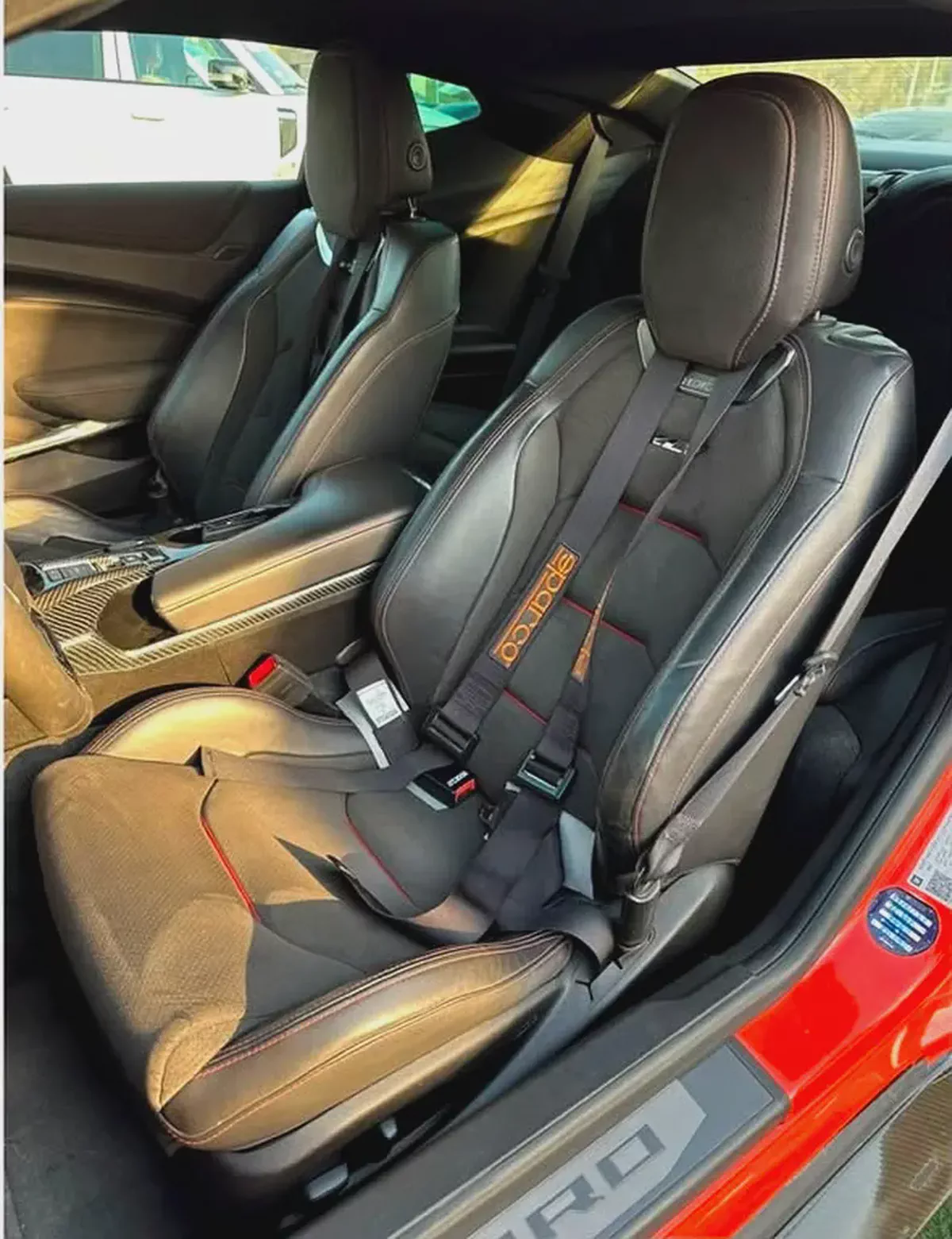 CHEVROLET CAMARO ZL1 GCC 2019 FULL OPTION ORIGINAL PAINT PERFECT CONDITION FULL SERVICE HISTORY-7-7