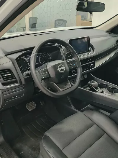 Nissan Rogue Platinum 2025 - Top of the Line - American Specs-9