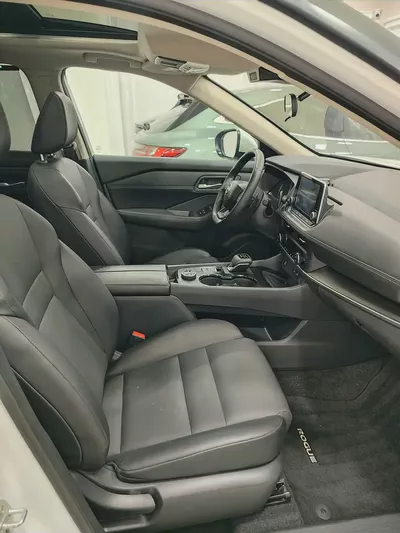 Nissan Rogue Platinum 2025 - Top of the Line - American Specs-13