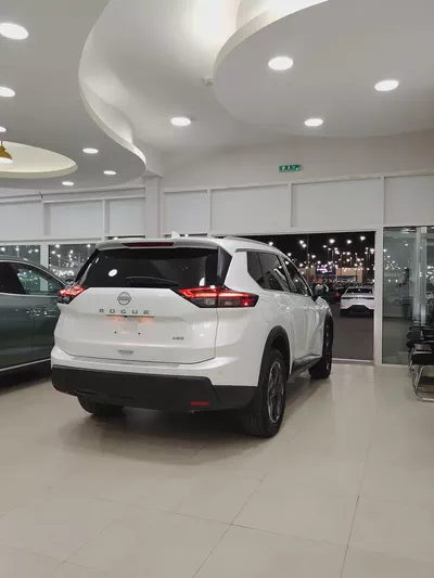 Nissan Rogue Platinum 2025 - Top of the Line - American Specs-3