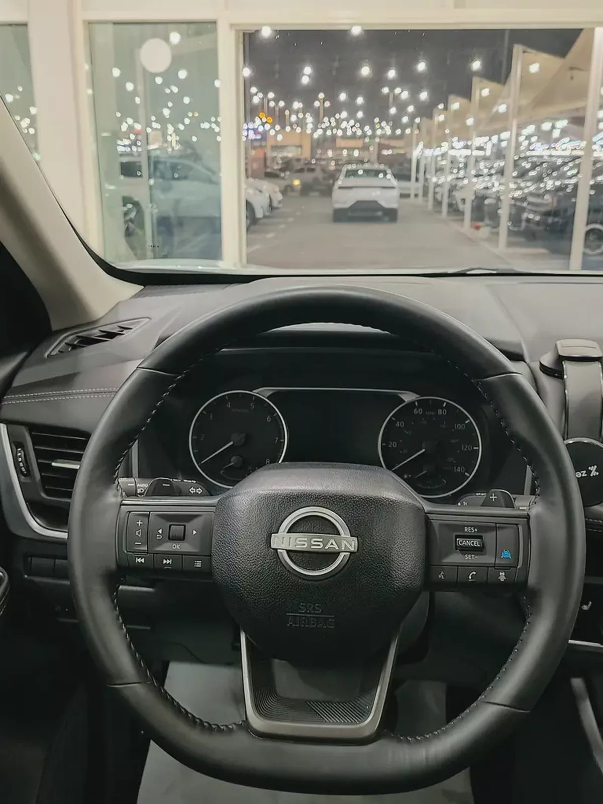 Nissan Rogue Platinum 2025 - Top of the Line - American Specs-17-17