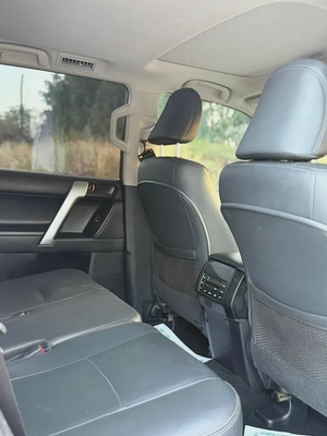 Toyota Prado 💢Diesel 💢Limited 2016 full option