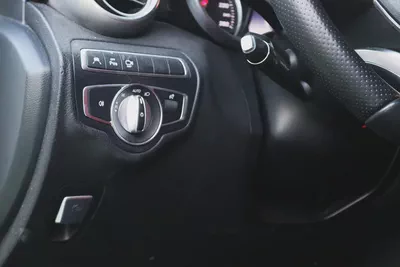 Mercedes Benz C200 Coupe 2018-13