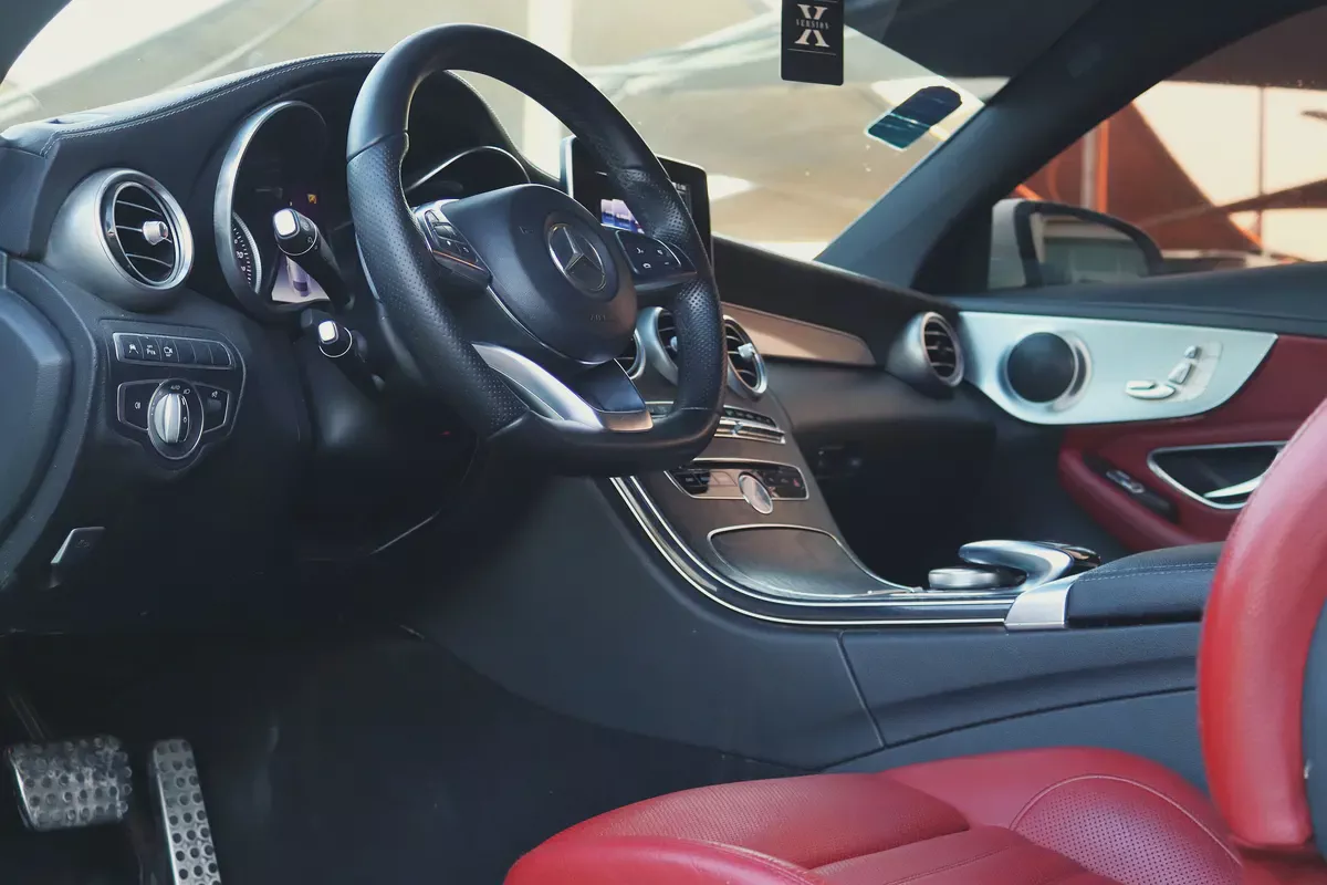 Mercedes Benz C200 Coupe 2018-12-12