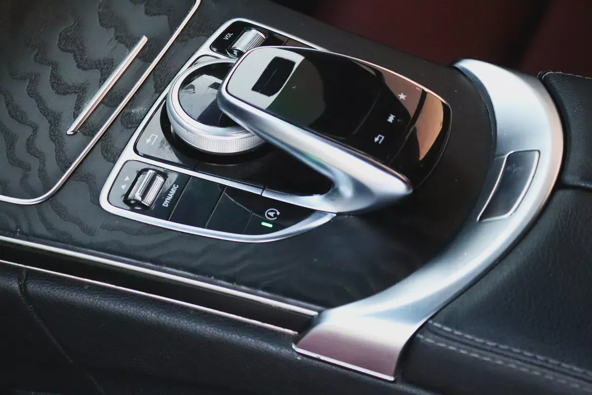 Mercedes Benz C200 Coupe 2018-14-14