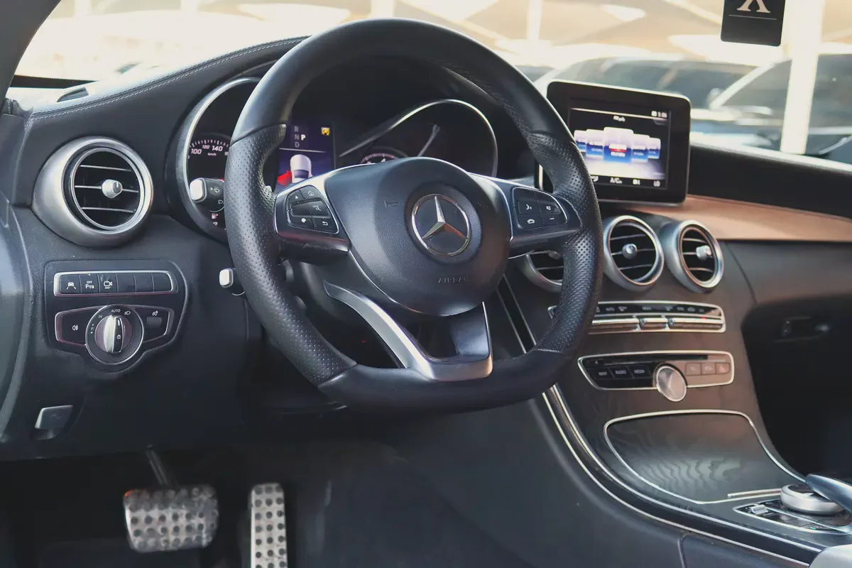 Mercedes Benz C200 Coupe 2018-15-15
