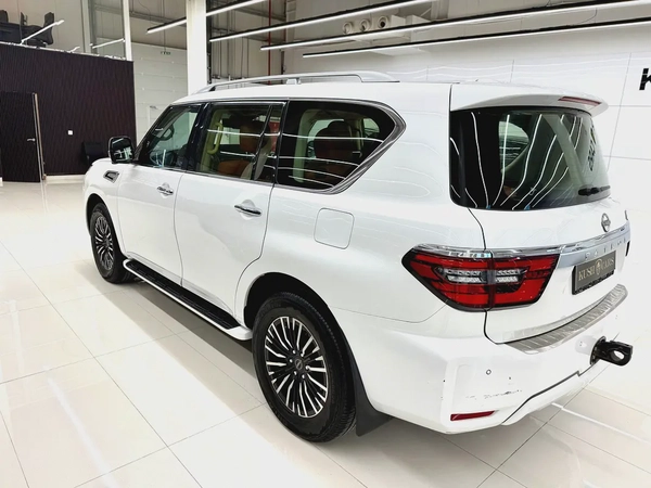Nissan Patrol LE Platinum 2022 GCC Specs