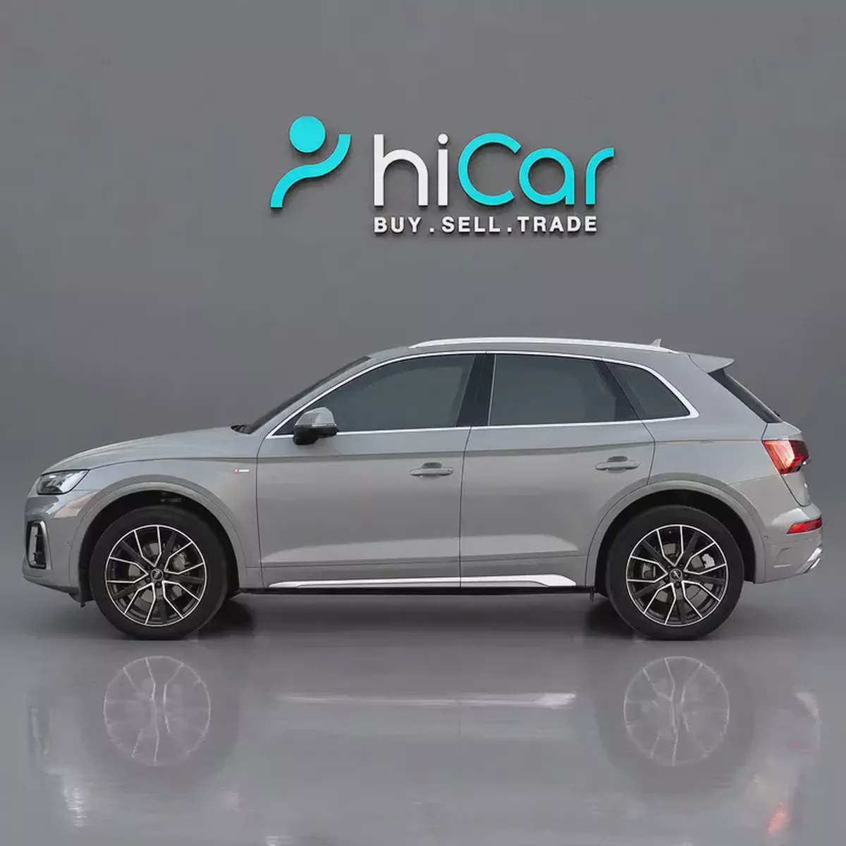 2,490 P.M • 0% Downpayment • Audi Q5 45 TFSI S Line • Agency Service Contract-4-4
