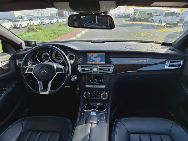 Mercedes-Benz CLS 350 Blueefficiency, 2011, Japanese Specs