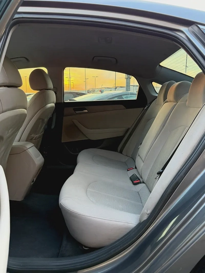 Hyundai Sonata SE-7