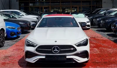 Mercedes-Benz CLE 200 Cabriolet AMG Convertible-1