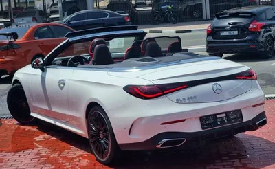 Mercedes-Benz CLE 200 Cabriolet AMG Convertible-3