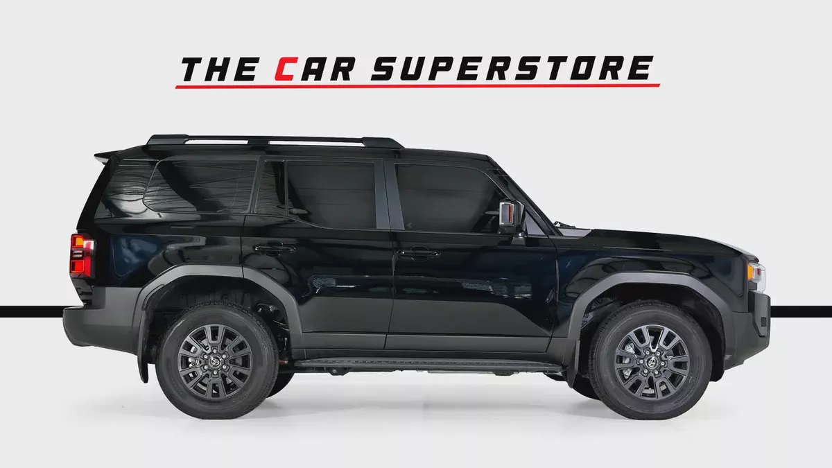 Toyota Land Cruiser Prado-GXL-GCC-1 Owner-Dealer Warranty available and Service package till 2029-8-8
