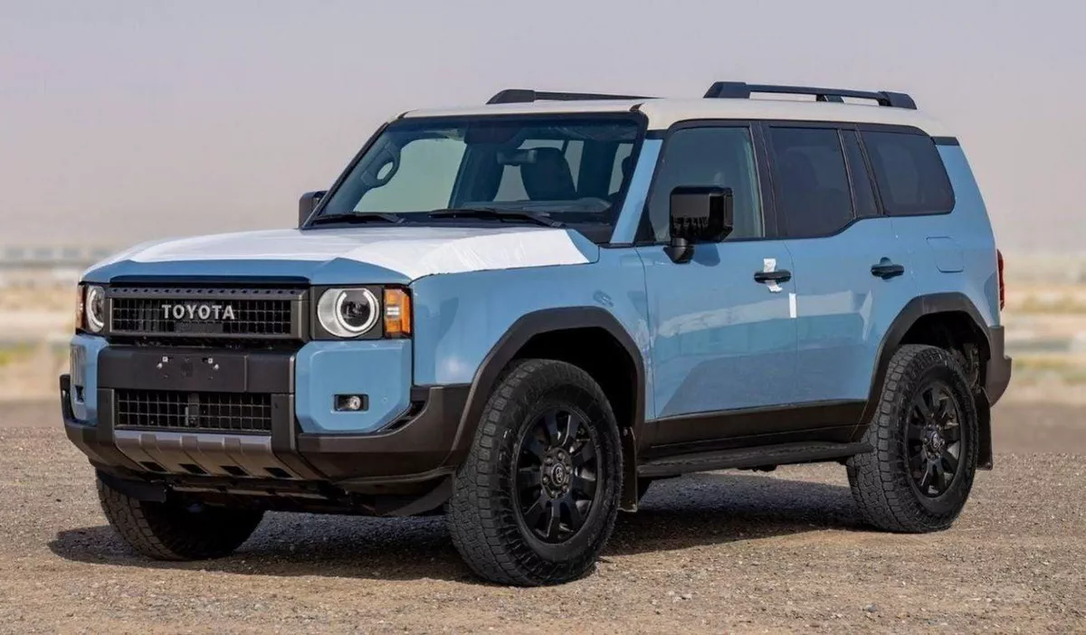 Toyota Prado GXR PRADO 250 2.8D AT FIRST EDITION MY2025 – BLUE & GREY ROOF